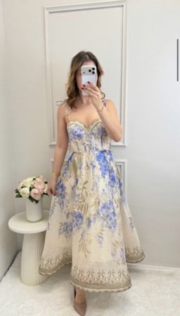 Kleid
