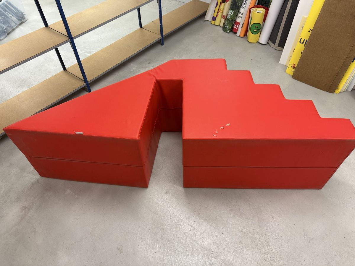 Jouets: Schaumstoffbaustein Treppenrutsche – D'occasion à oftringen par sterne5-shop 4