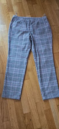 Lässige Stoffhosen Gr. 46 Farbe Braun/Weiss/Rosa