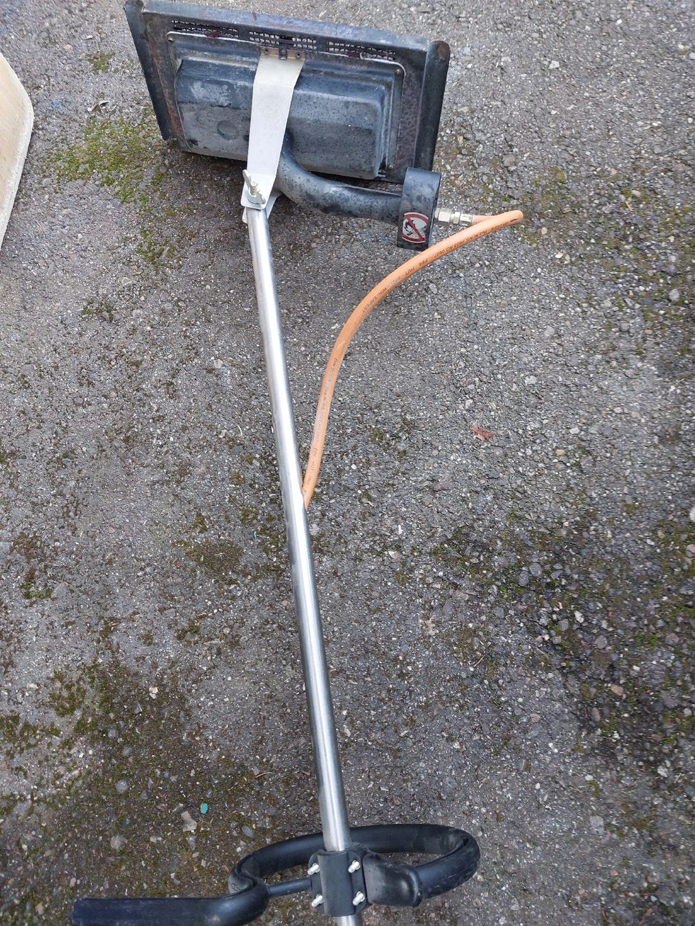 Alle Werkzeuge: Unkrautabbrenner , Gasbrenner, Heizbrenner Puzzy Boy – Gebraucht aus Kriens von Allerhand5 6