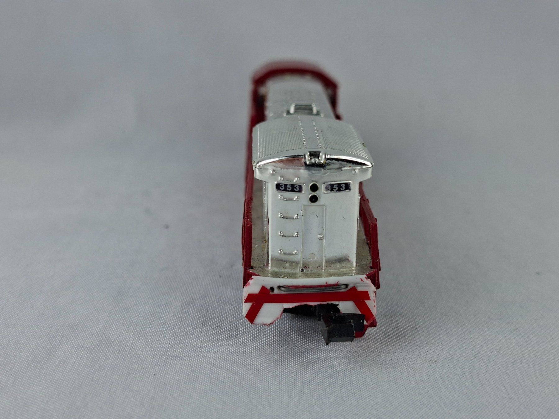 Modellini di ferrovie: Bachmann 4683 ATSF GE U36B Chrome (DL) – Usato da Birr venduto da waruco 3