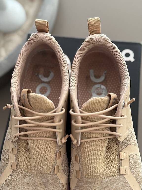 Chaussures femmes: On Cloud Terry Damen, Dune, Gr. 8 (US) – D'occasion à Alpnach Dorf par rerifeme 3