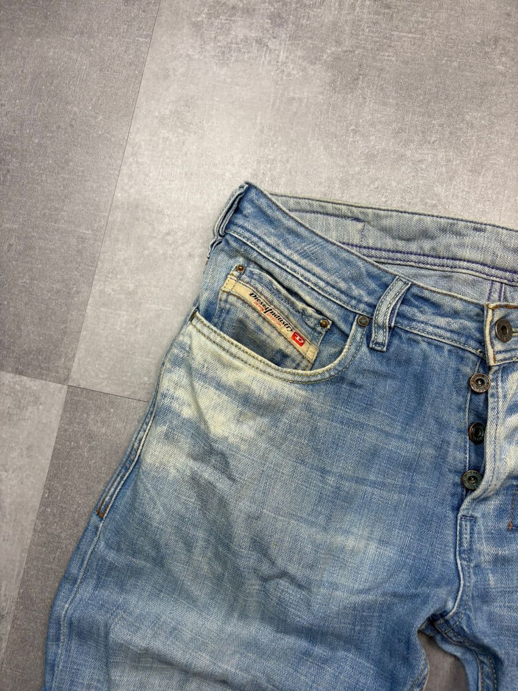 Diesel Jeans: Vintage Diesel Bootcut Flared Jeans (M) – Usato da Werdenberg venduto da hase.vintage 4