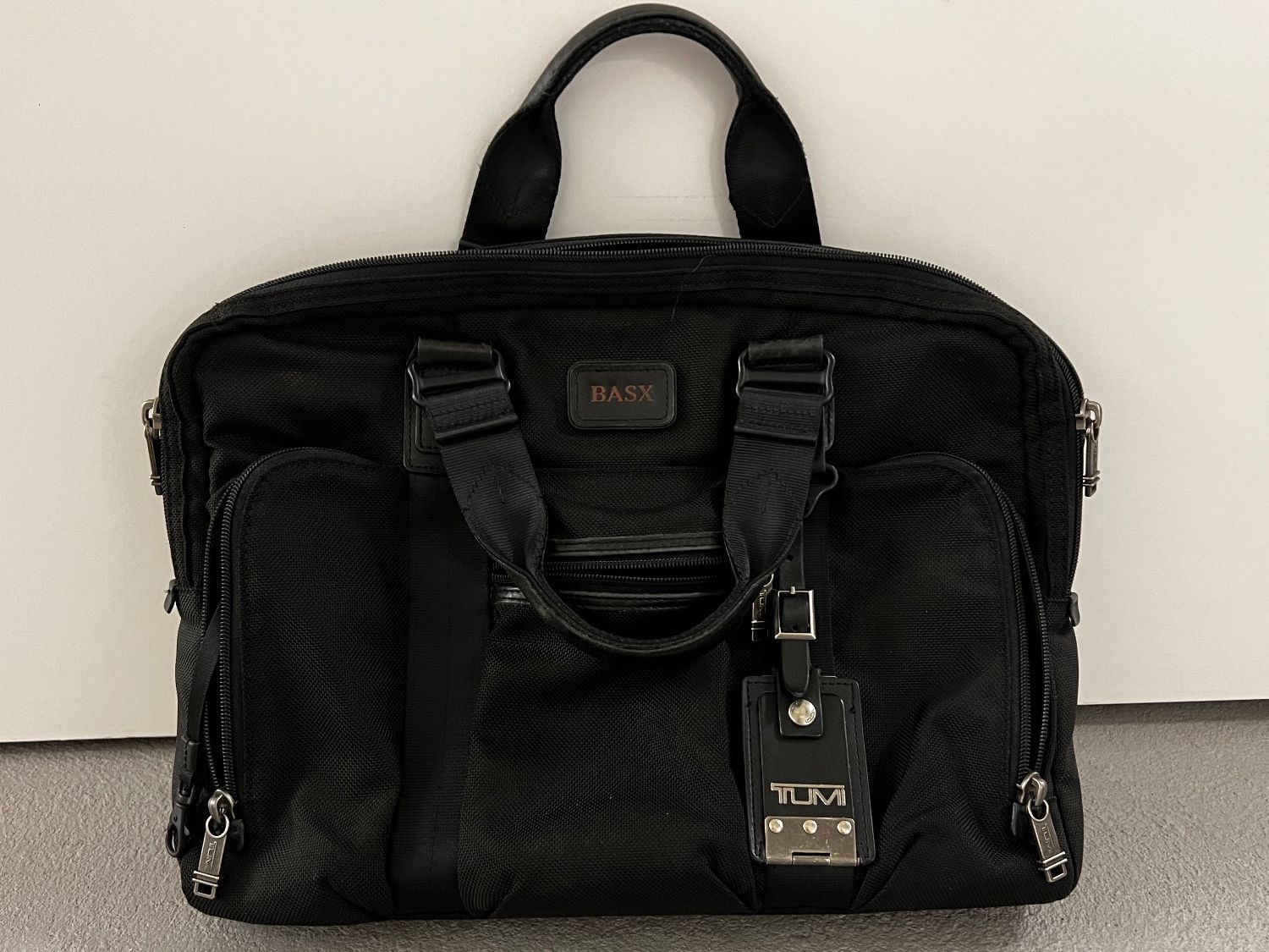 Tumi Valises & Sacs: Aktentasche / Laptoptasche Tumi – D'occasion à Cham par ingold_a