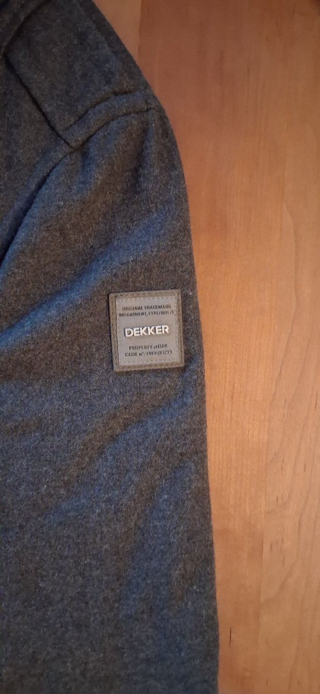 Giacche: Veste Dekker - Taille M – Usato da Genève venduto da chipshark 6