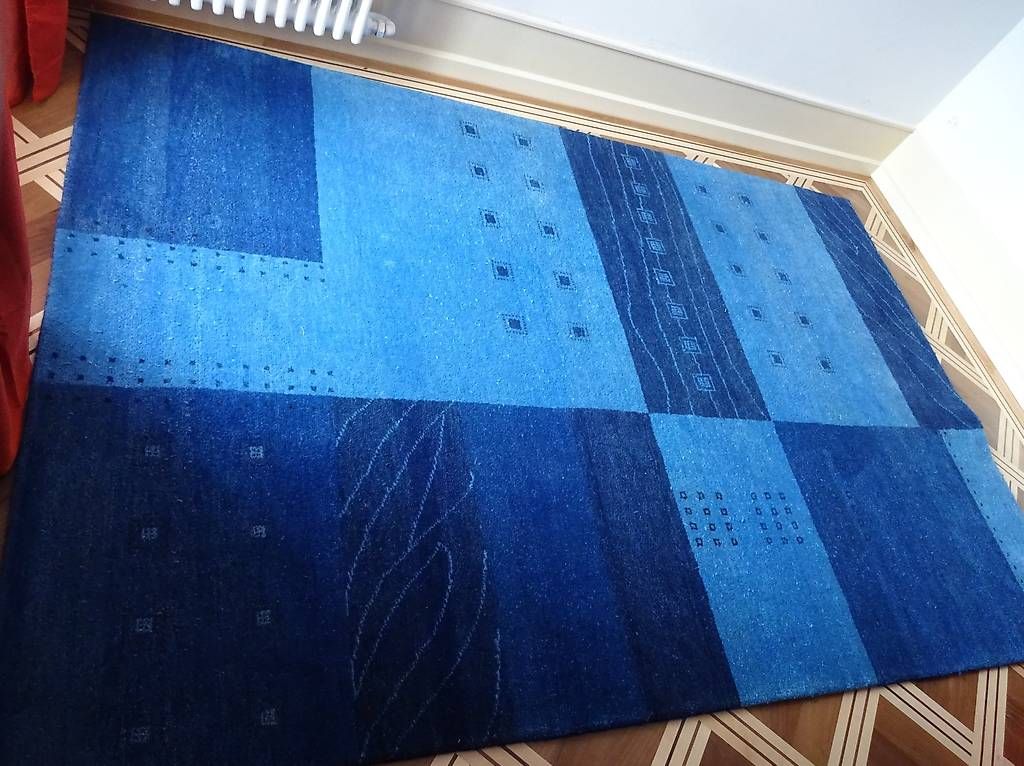 Teppiche: Très beau tapis bleu – Gebraucht aus Concise von eur_tcl6 1