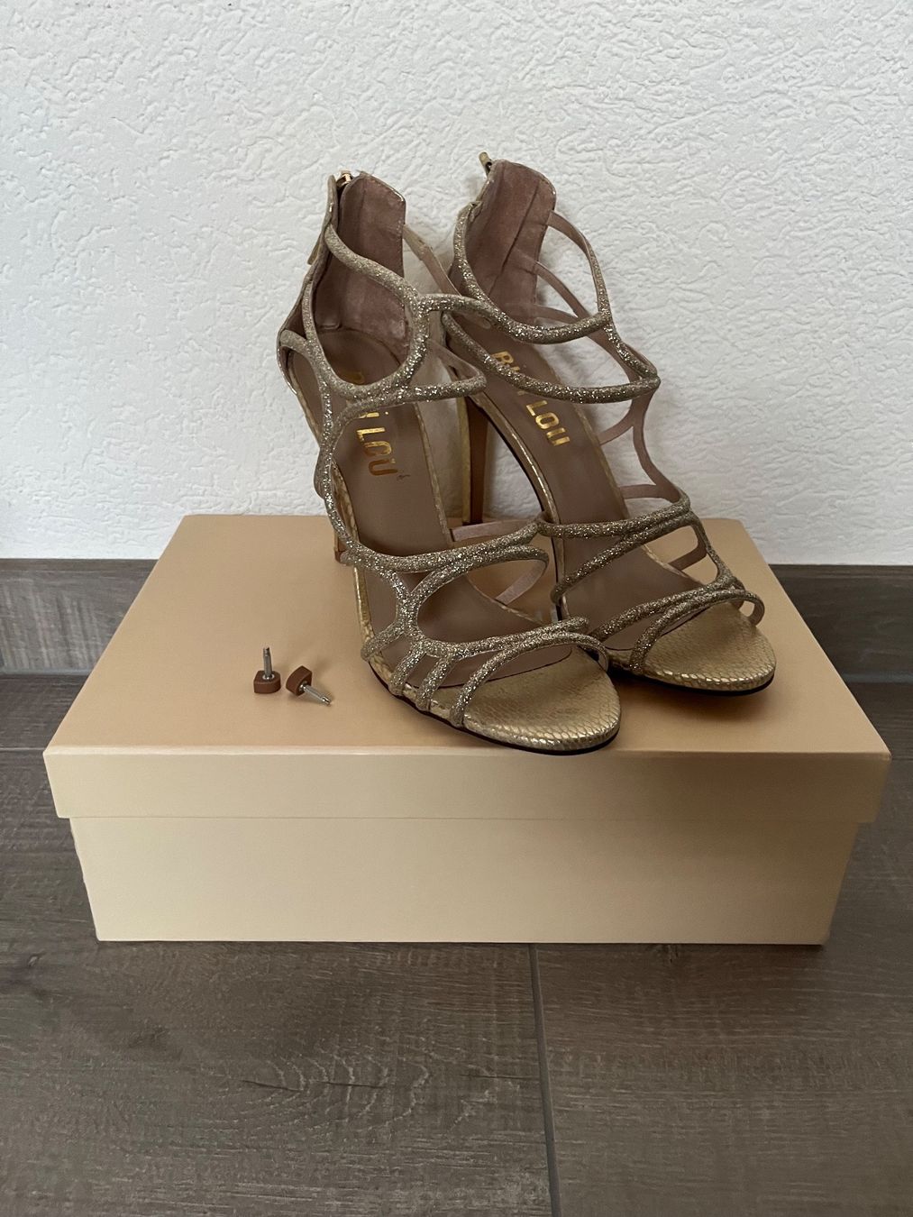 Scarpe da donna: Sandales Bibilou 37 – Nuovo (secondo la descrizione) da Estavayer-le-Lac venduto da mcha 3