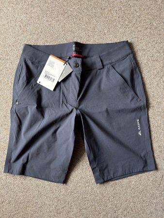 Neue Radys R2 Travel Softshell Shorts Damen Gr. 38 india ink