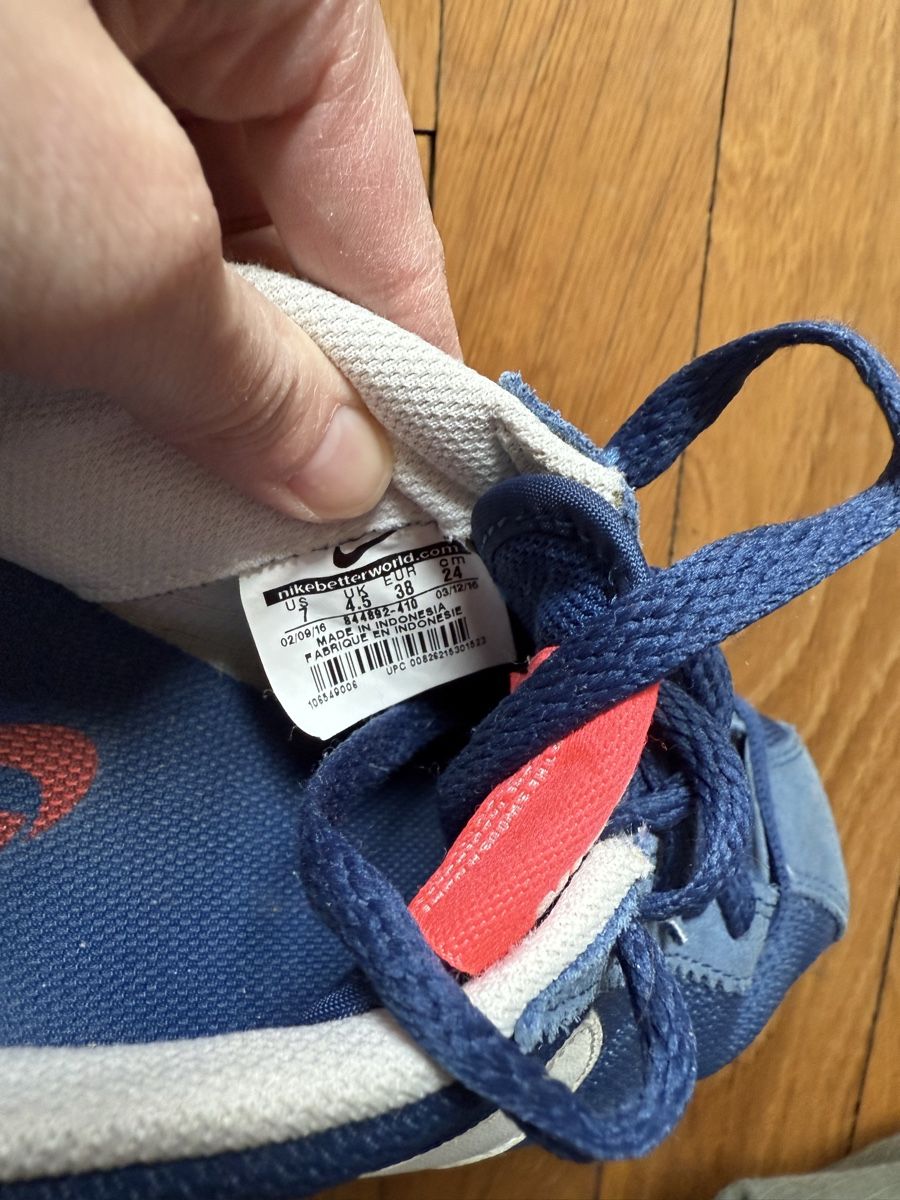 Nike Herrenschuhe: Nike Sneakers  – Gebraucht aus Zürich von Soschi-25 2