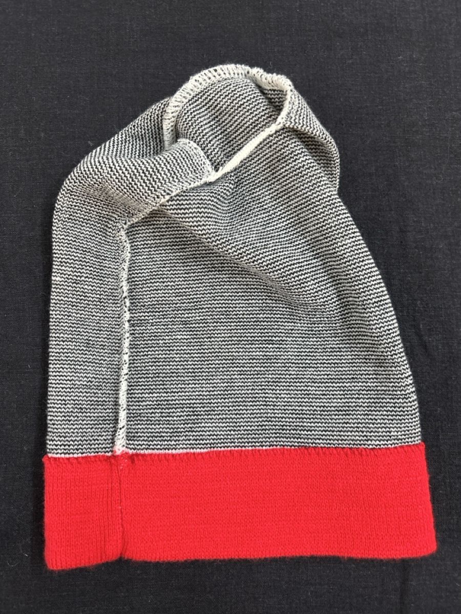 Aebi Copricapi, berretti & cappellini: Bonnet vintage AEBI – Usato da Lausanne venduto da Plein-de-styles 3