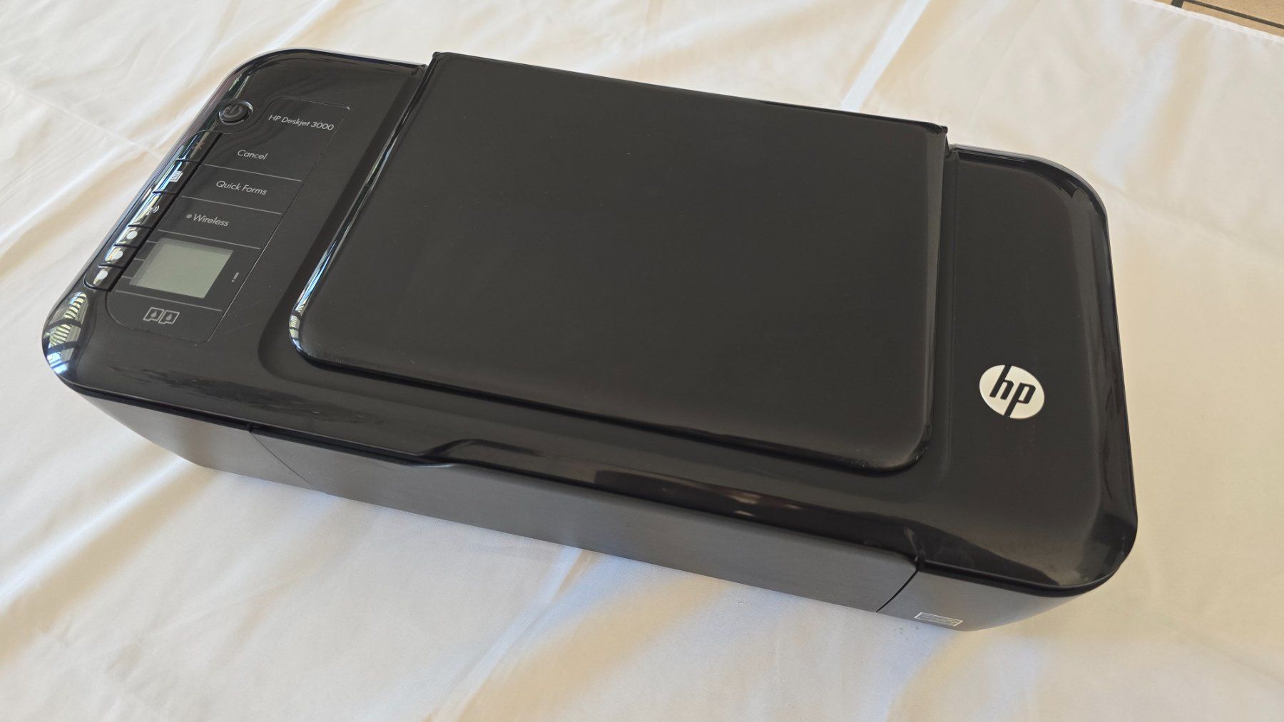 Hewlett Packard Stampanti: HP Deskjet 3000 Drucker – Usato da Löhningen venduto da Sanmyk 2