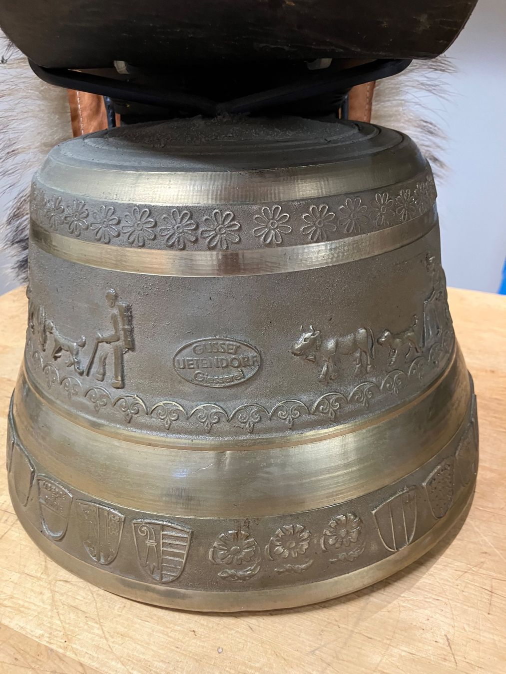 Campanacci mucche: Grosse Schwingerglocke – Usato da Adelboden venduto da Port3 3