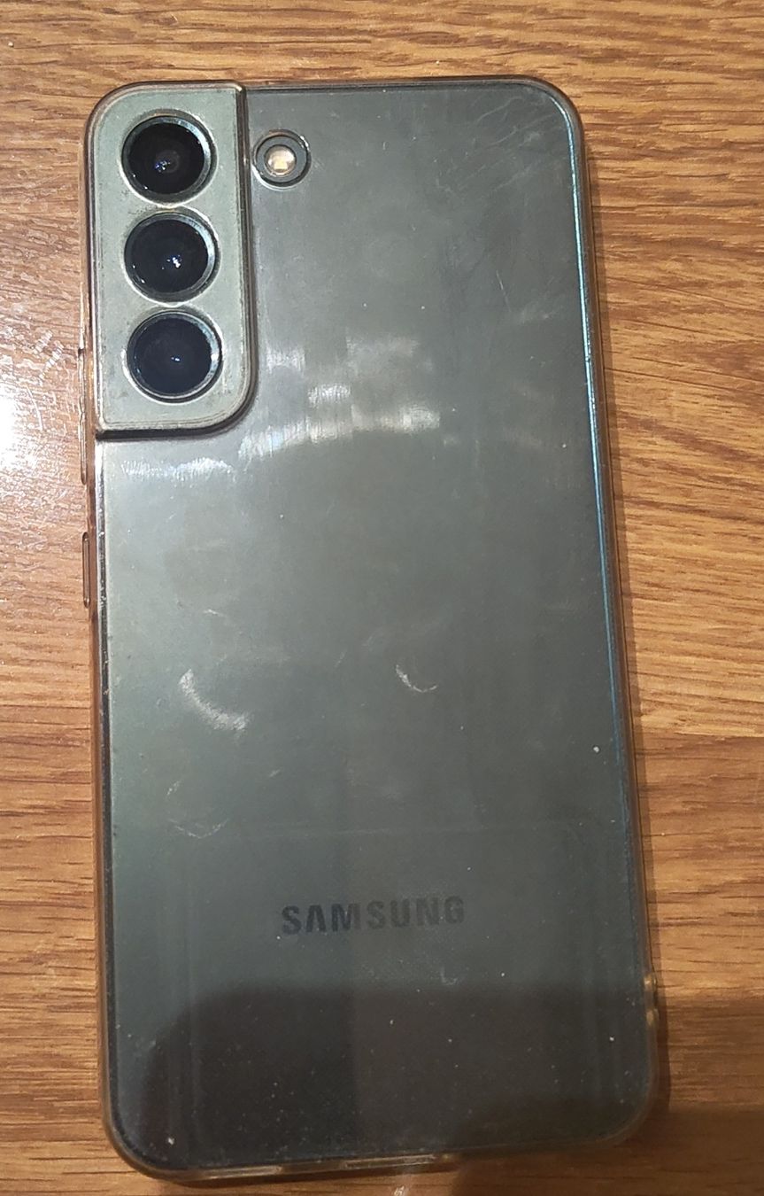 Samsung Portables: Samsung S22 – D'occasion à Bramois par Raf.dacosta7