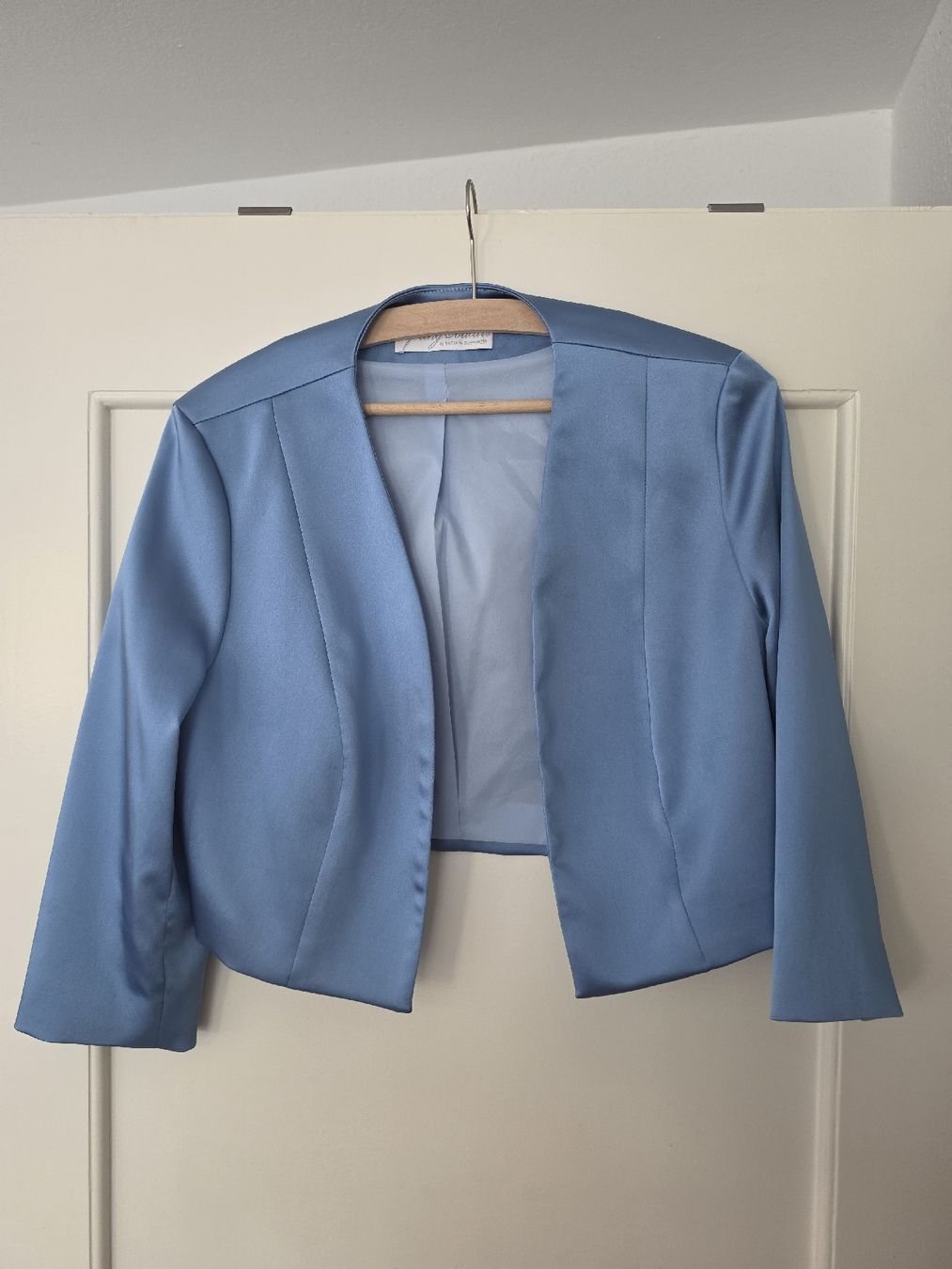 Boleros: Hellblauer, kurzer Blazer – Neu (gemäss Beschreibung) aus Bern von Monaluna