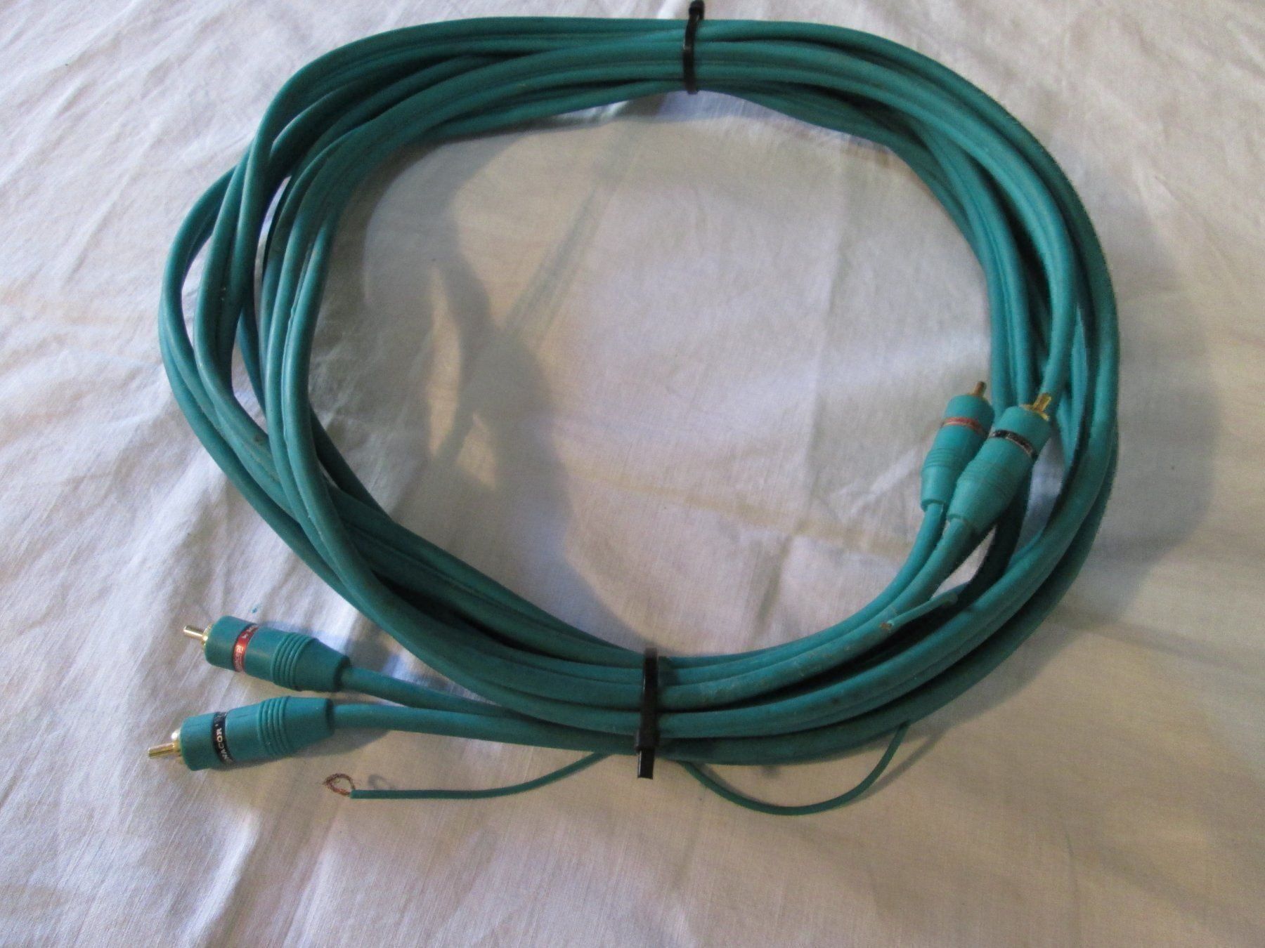 Kabel: CÂBLE MONACOR POWER CONCEPT 5 M (424) – Gebraucht aus la Chaux-de-Fonds von Lampe