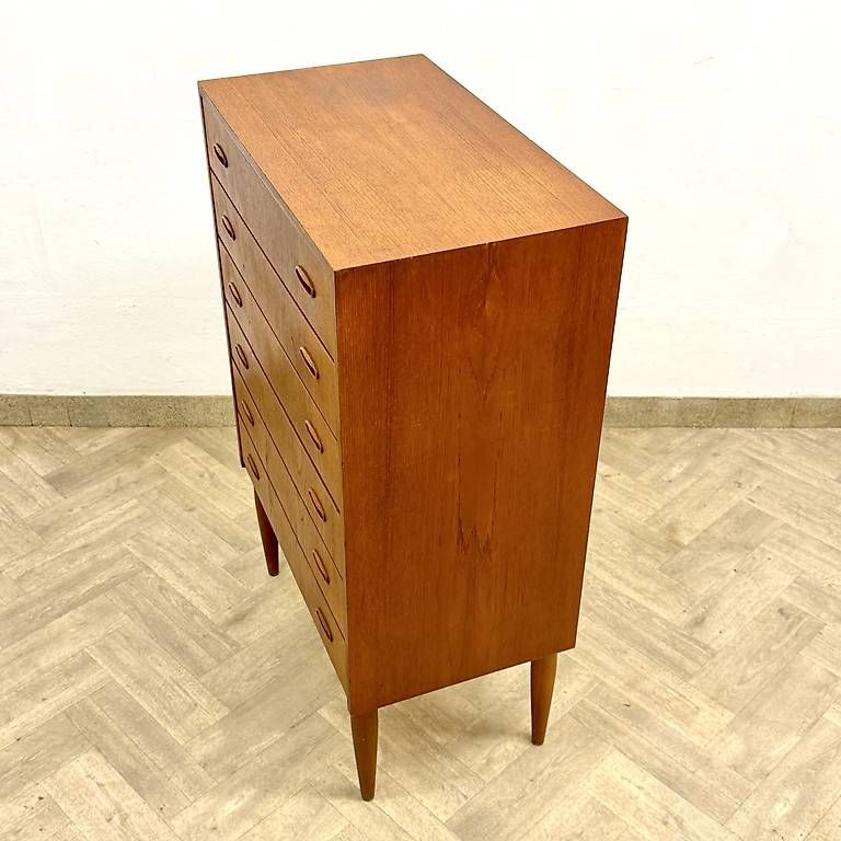 Cassettiere: Mid Century dänische teak Kommode – Usato da basel venduto da futureforyesterday 5