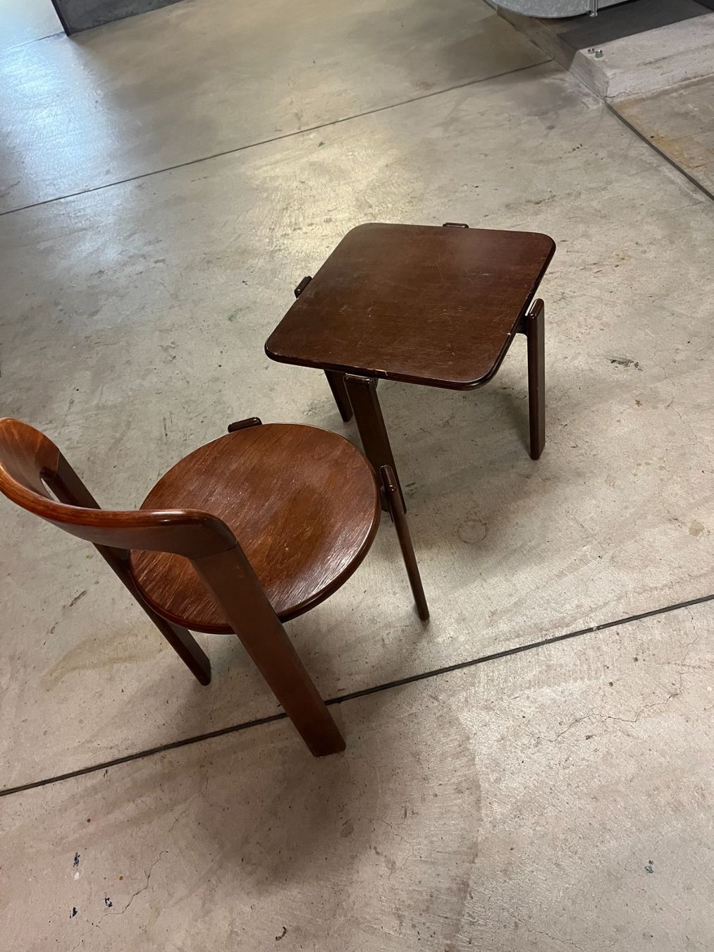 Stühle: Dietiker Brunorey Stuhl und Hocker – Gebraucht aus Zürich von kan_25fj