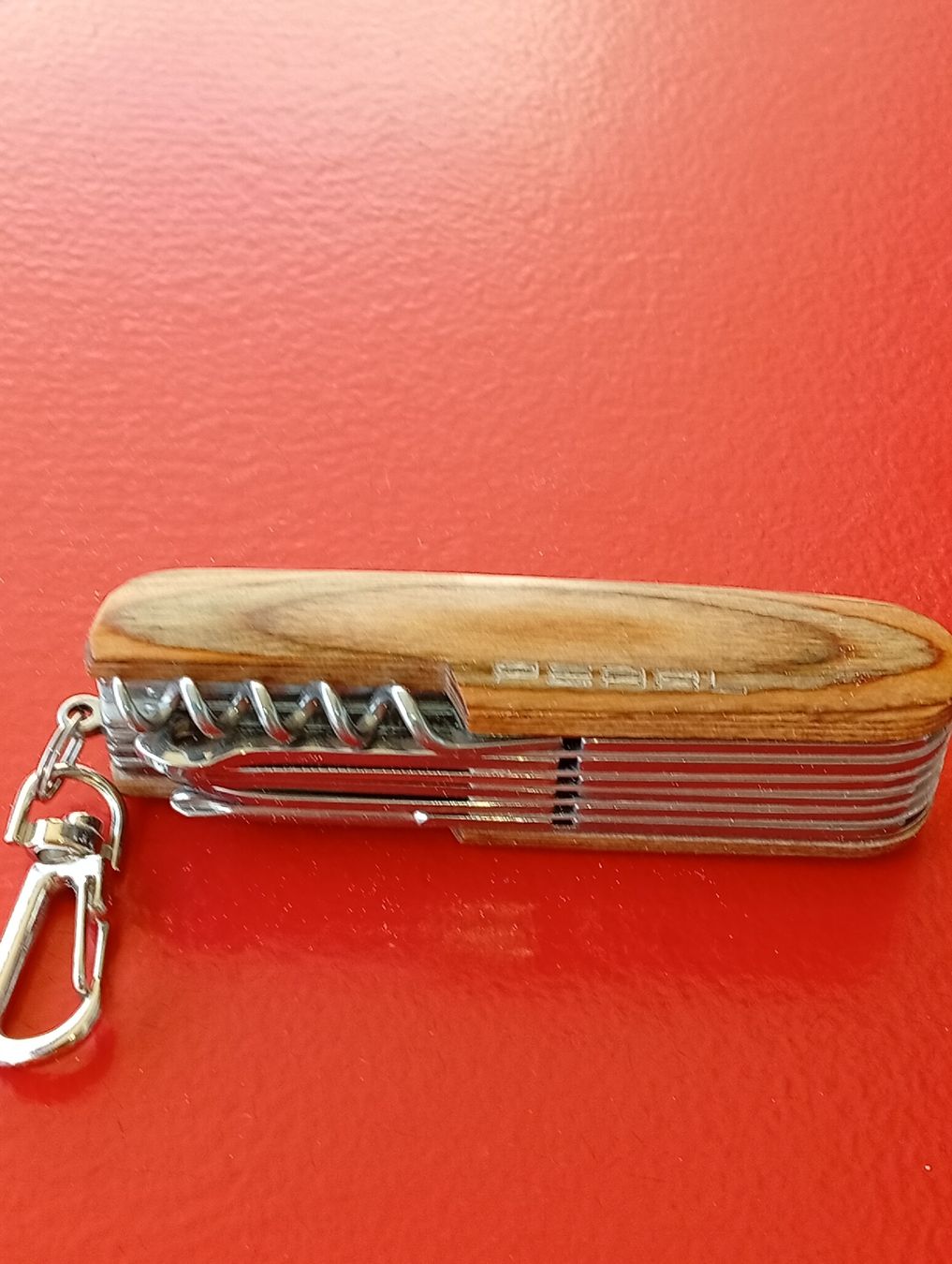 Coltelli tascabile: Taschenmesser mit Holzgriff, neuwertig! – Usato da Engelburg venduto da CH.Me 1