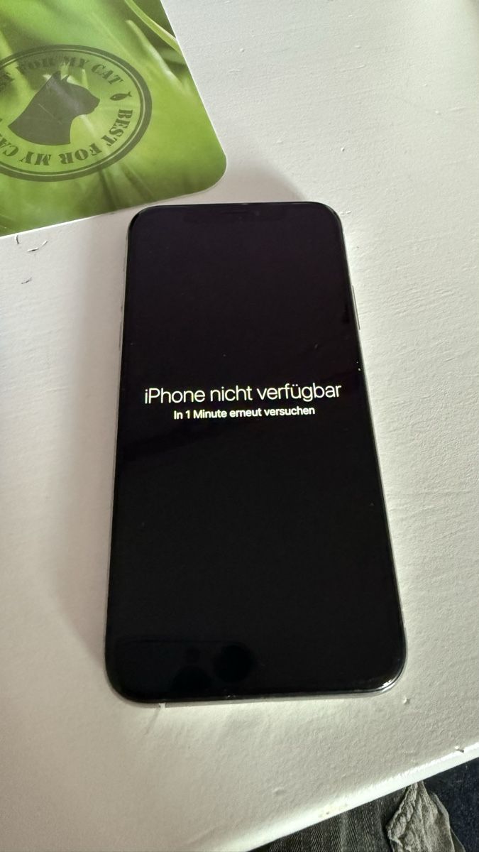 Apple Portables: iPhone 8, X und 11  – D'occasion à Däniken SO par sunnyresales 2