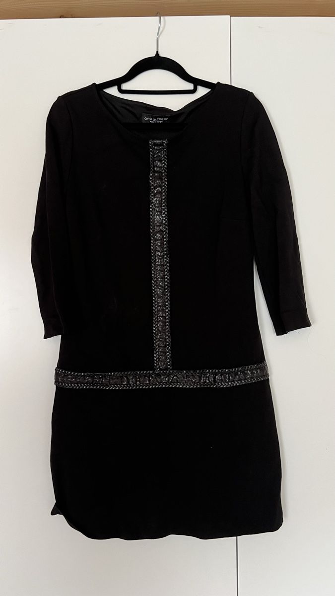 Kleider: kleid schwarz - free shipping – Gebraucht aus Ringgenberg BE von kat_n5w8