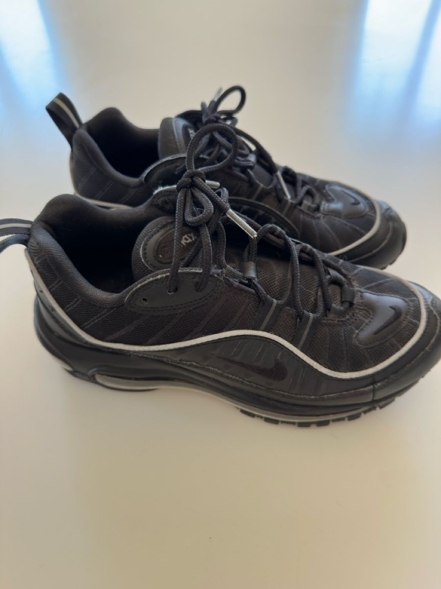 Nike Scarpe da uomo: Nike Air Max 98 WMNS - Size 39 – Usato da Colombier NE venduto da cas_2yb5 4