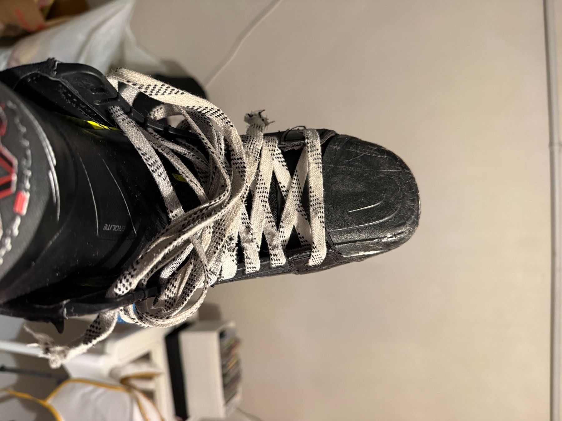 Bauer Pattini da ghiaccio: Bauer Vapor Hyperlite 2  – Grösse 7 Fit 1 – Usato da Nänikon venduto da beatom01 3