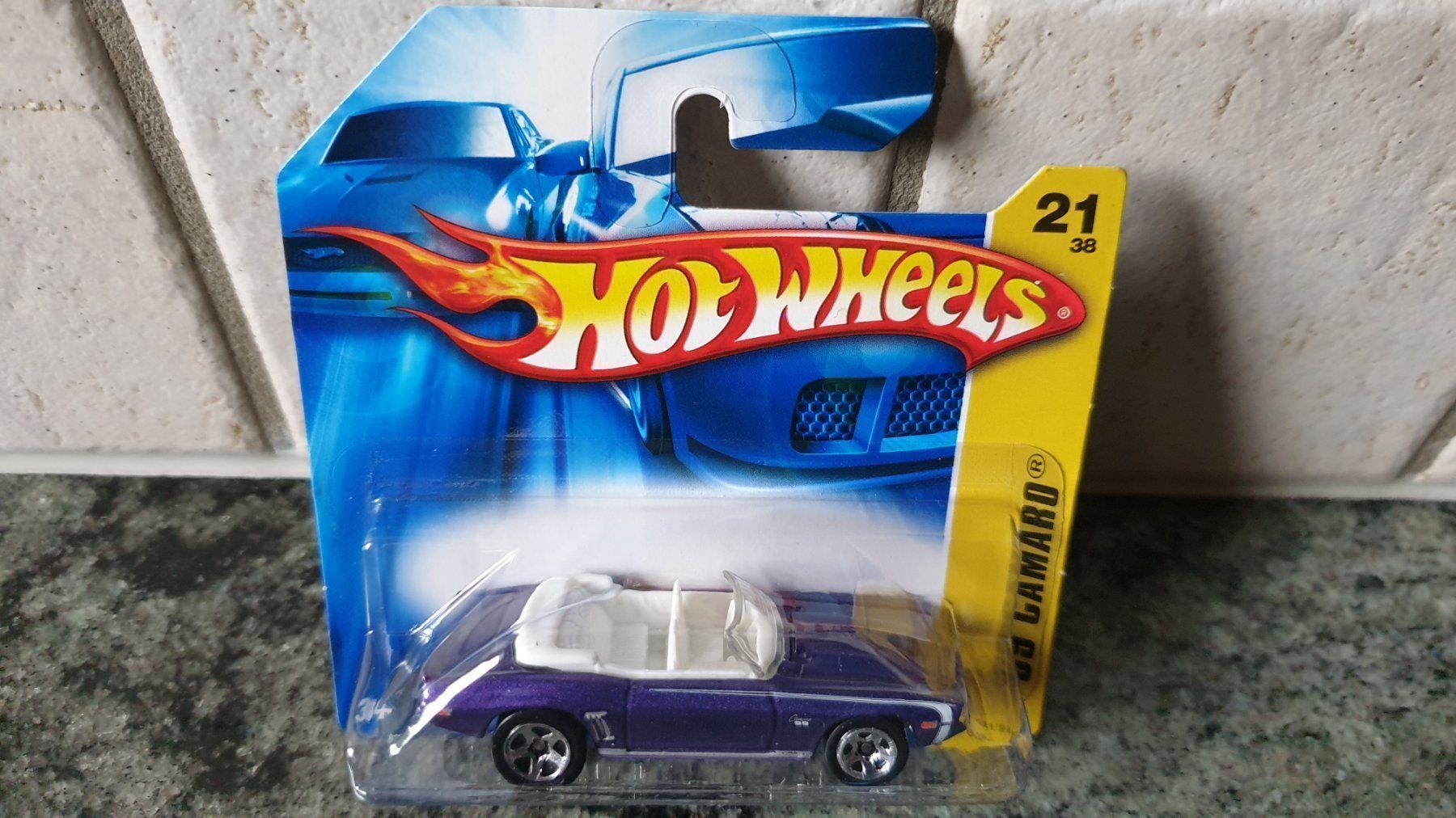 Chevrolet Modellautos: CHEVY CAMARO 69 / HOT WHEELS – Neu und originalverpackt aus Wengi b. Büren von Ot1000 2