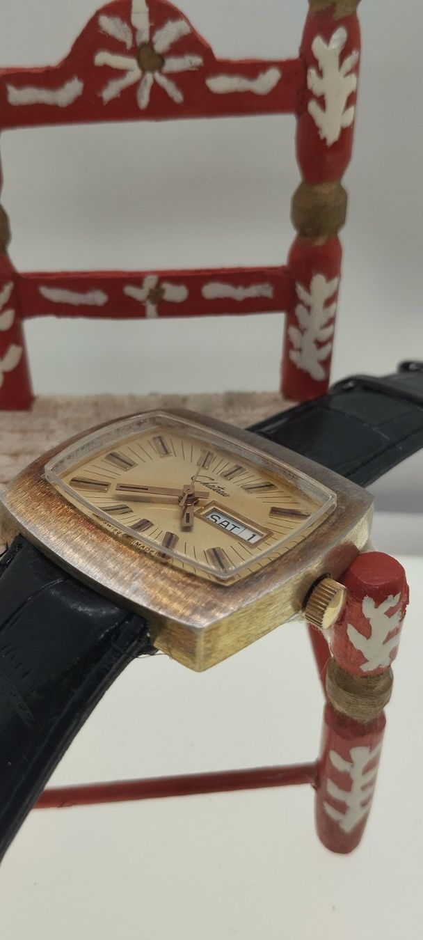 Orologi: Montre château vintage – Usato da La Chaux-de-Fonds venduto da jac_9llg 3