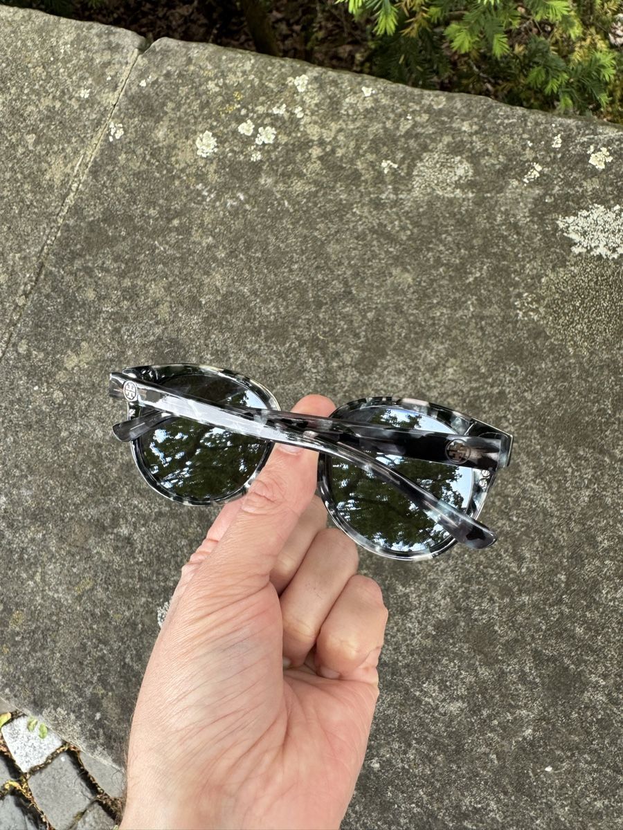 Occhiali & Lenti: Tory Burch Polarized Sunglasses Vintage – Usato da Effretikon venduto da rus_2l2p 5