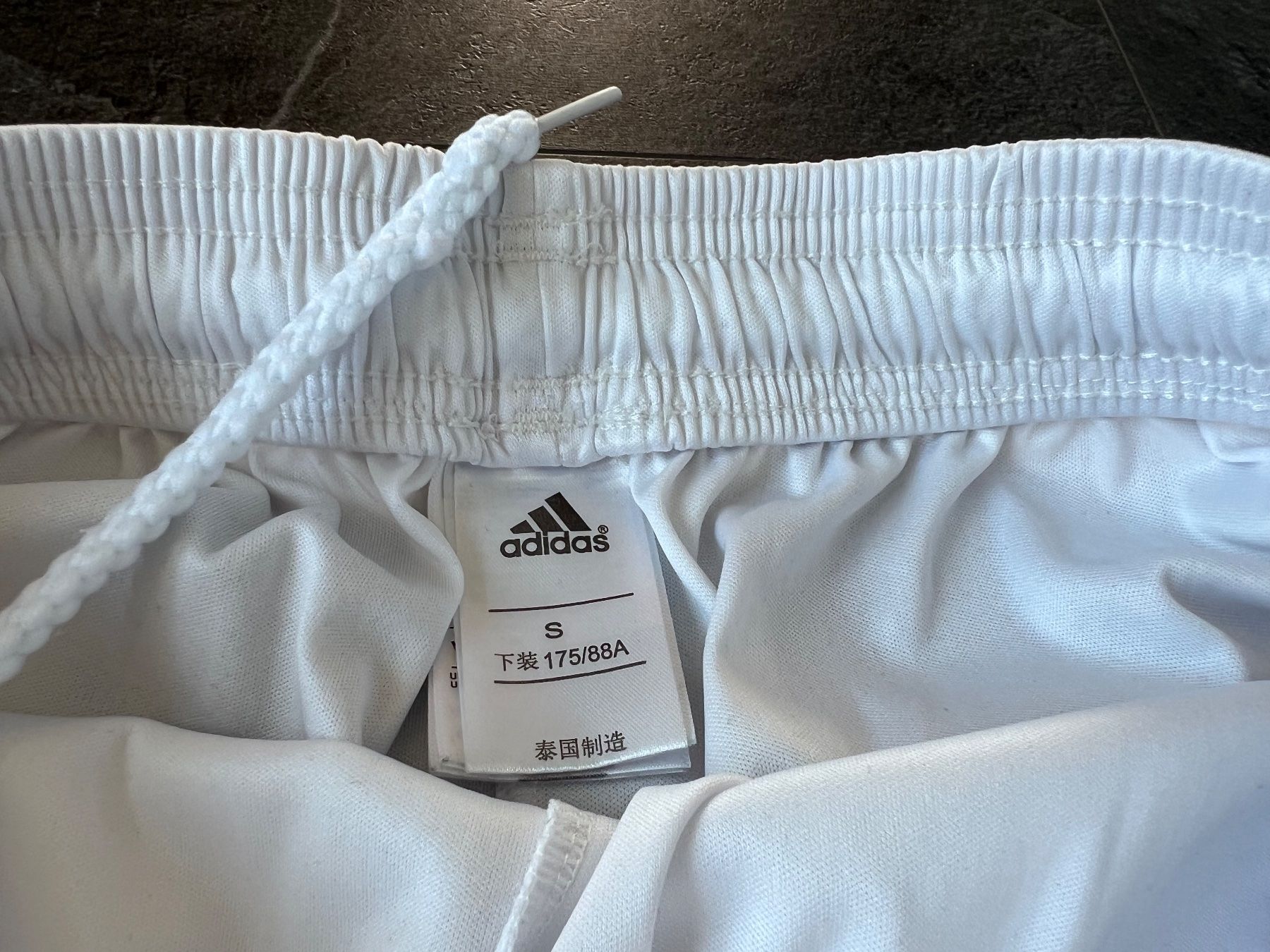 Hosen: Fußballhose , S, neuwertig – Neu (gemäss Beschreibung) aus Walzenhausen von Cerna007 3