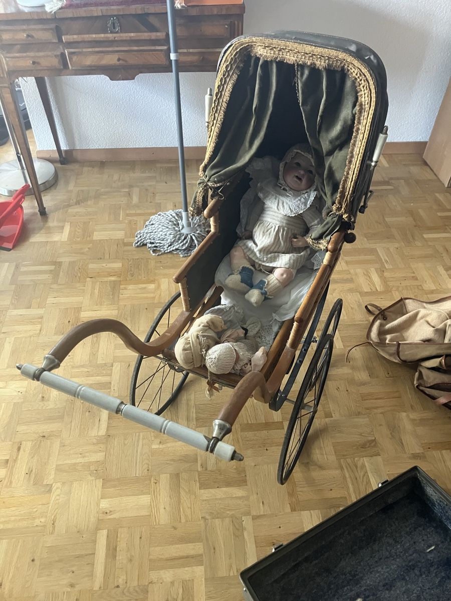 Carrozzine per bambole: Ancienne poussette antiquités – Usato da Fribourg venduto da Birchler.christian 6