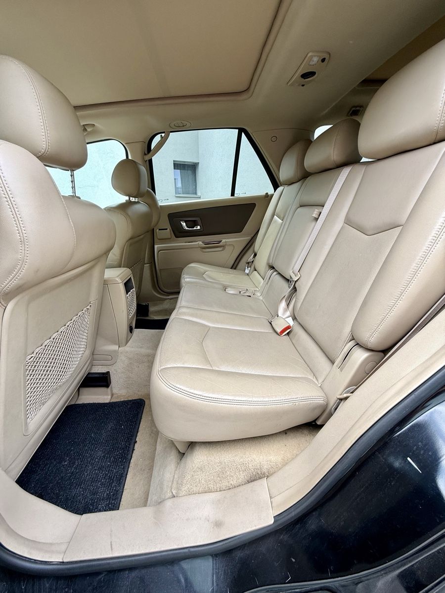 Cadillac Automobili: Cadillac SRX 4.6 Benzin mit 325 Ps. – Usato da Kriens venduto da Gun2000 7