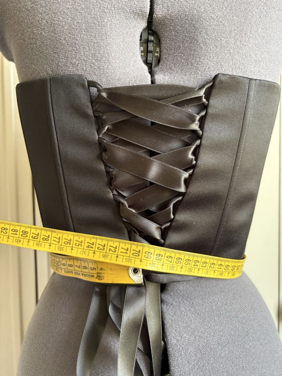 Top: Schwarzer Corsage Top / Korsett – Nuovo e nell'imballaggio originale da Oensingen venduto da Chicotus 5