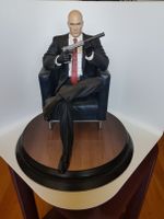 Hitman Agent 47 Statue (23cm)
