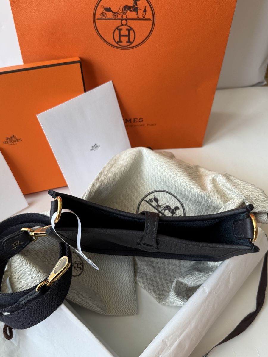 Hermès Taschen: Hermès Mini Évelyne 16 Amazone New! – Neu und originalverpackt aus Genève von Sally_LuxxyGeneva 3