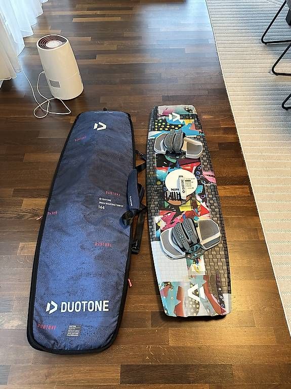 Tavole da surf e di nuoto: Duotone Jaime Kiteboard SLS 139x42 – Usato da Glattfelden venduto da Airstyler