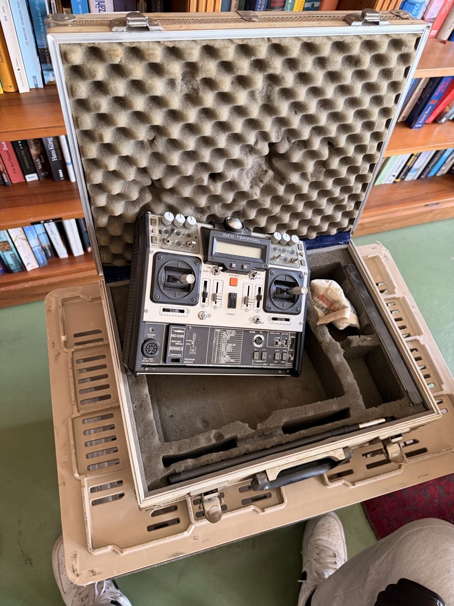 Telecomando: Robbe cm-Rex computer Radio – Usato da Pratteln venduto da Cartonsducoeur_bl 4