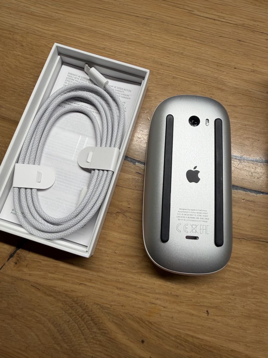 Apple Mouse: Apple Magic Mouse – Nuovo (secondo la descrizione) da Grosswangen venduto da winkelfeld 2