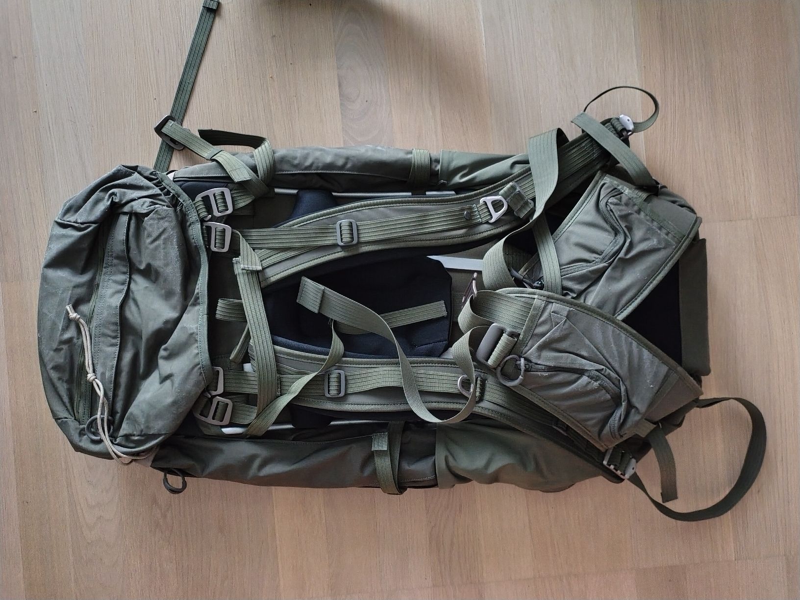 Lundhags Rucksäcke: Lundhags Rucksack 75 L Backpack – Neu und originalverpackt aus Regensdorf von szo_xjg5 1
