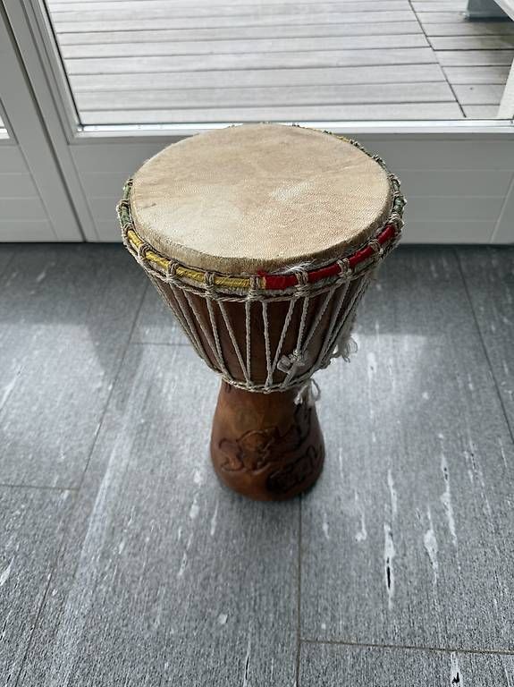 Strumenti musicali: Djembe – Usato da Wädenswil venduto da danita07
