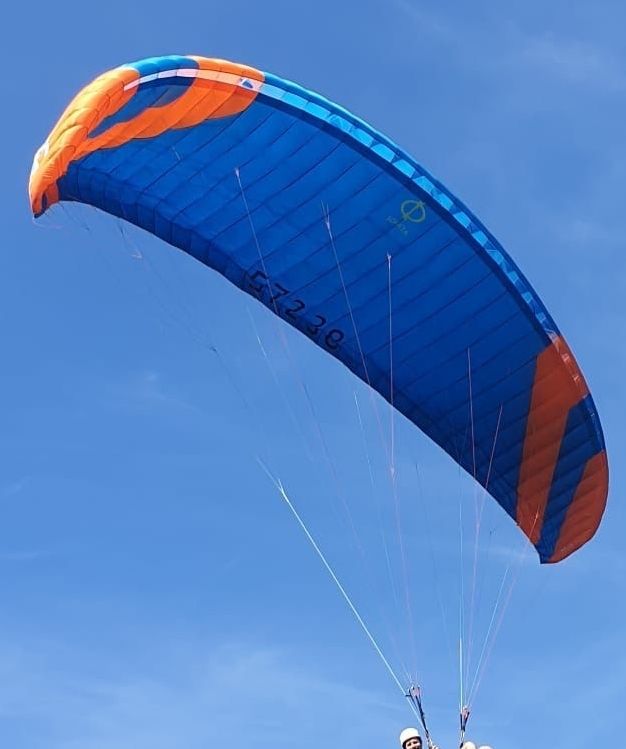 Phi Sport dell'aria & Aquiloni: Gleitschirm Phi Sonata 22 - super Zustand – Usato da Ausserberg venduto da Cristina83