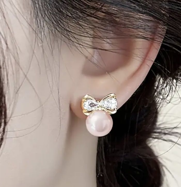 Orecchini pendenti & Orecchini a lobo: Schöne Perlen Ohrringe mit glitzernden Mäschli – Nuovo e nell'imballaggio originale da Saanen venduto da SoniaMichaela 3