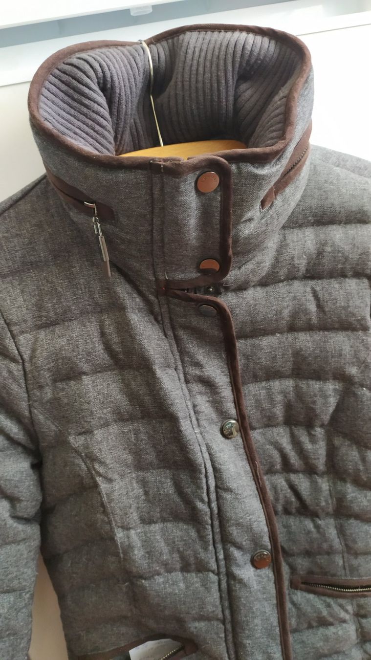 Esprit Giacche: Tolle Jacke/Doudoune von Esprit – Nuovo (secondo la descrizione) da Chezard St-Martin venduto da Clocovale 8