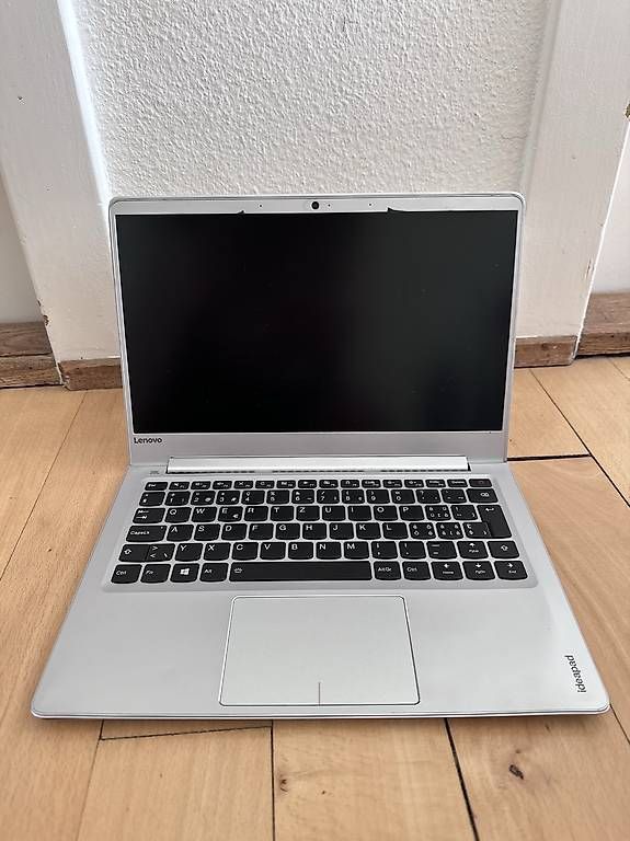 Notebook: Lenovo Ideapad – Usato da Zürich venduto da Clara.Trixi 1