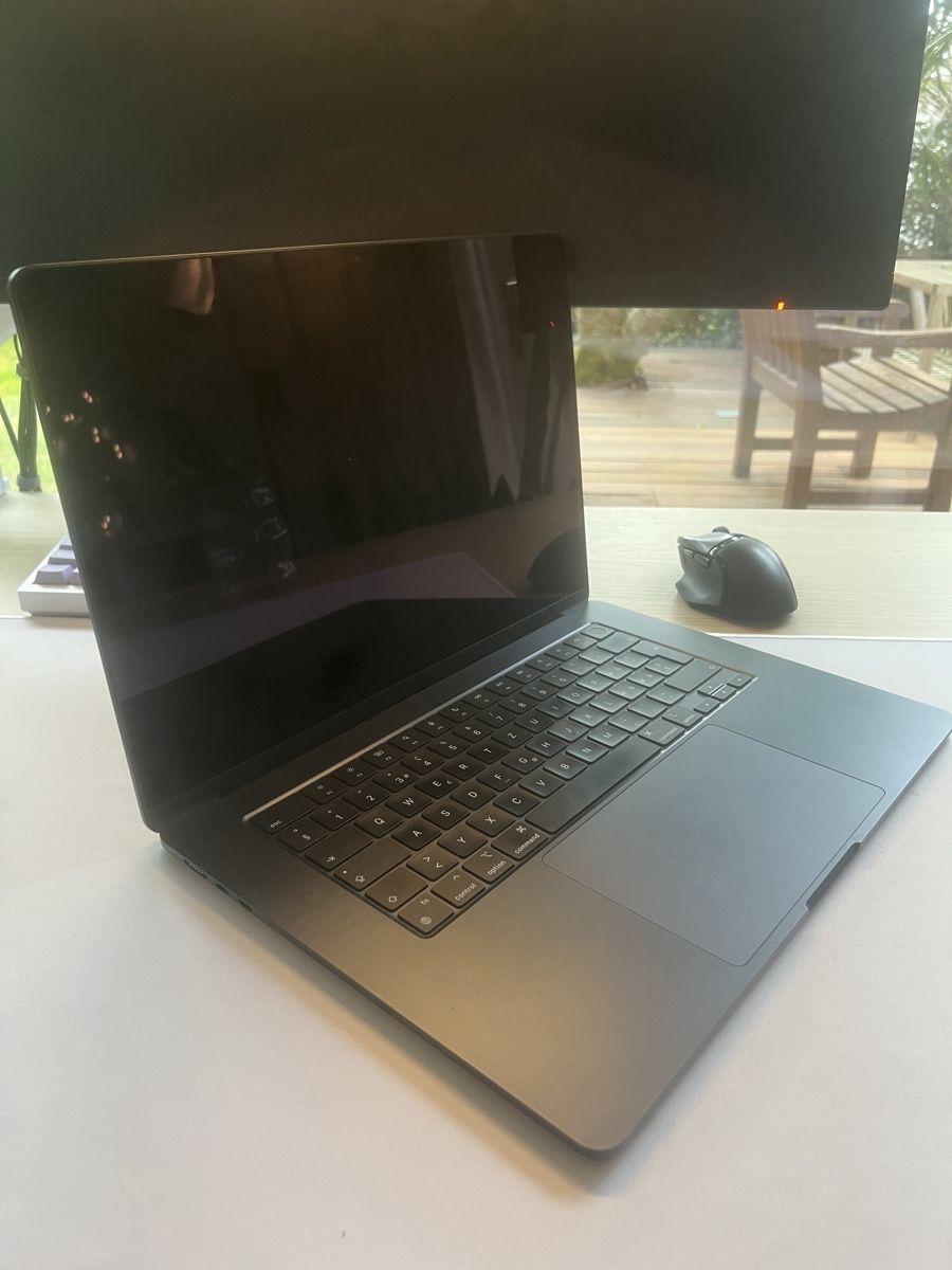 Apple Notebooks: Apple MacBook Air 16" M3 8gb - Space Grey - Good condition – Gebraucht aus Küsnacht ZH von car_b8ky 3