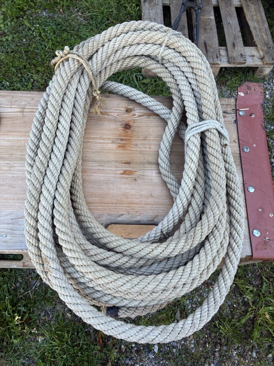 Kletterausrüstungen: Hanfseil Durchmesser 25 mm  – Neu (gemäss Beschreibung) aus Bleiken b. Oberdiessbach von benhur393