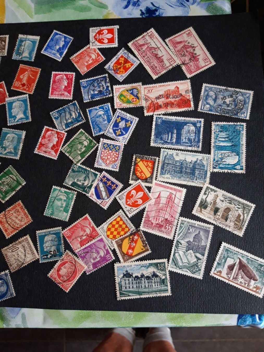 Tutti i francobolli: Frankreich, ca. 70 verschiedene – Usato da Wattenwil venduto da paku48 2