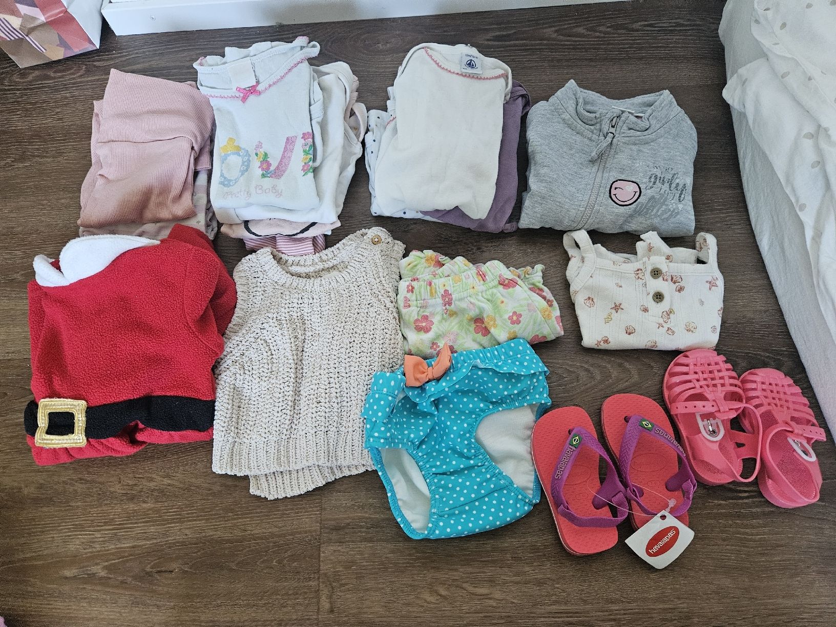 Lotti & Set di vestiti: Mädchenkleider, Grösse 74 – Usato da Rüti ZH venduto da lui_99y6