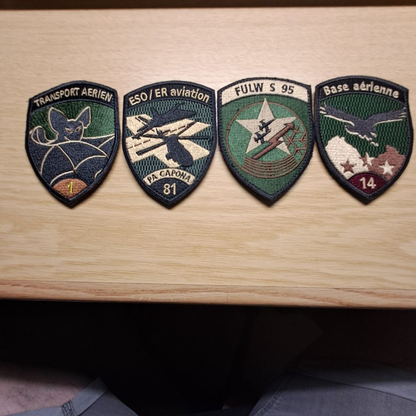 Schweizer Armee Placchette & Badge: Luftwaffen Badgeset – Nuovo (secondo la descrizione) da Gipf-Oberfrick venduto da Mig_29