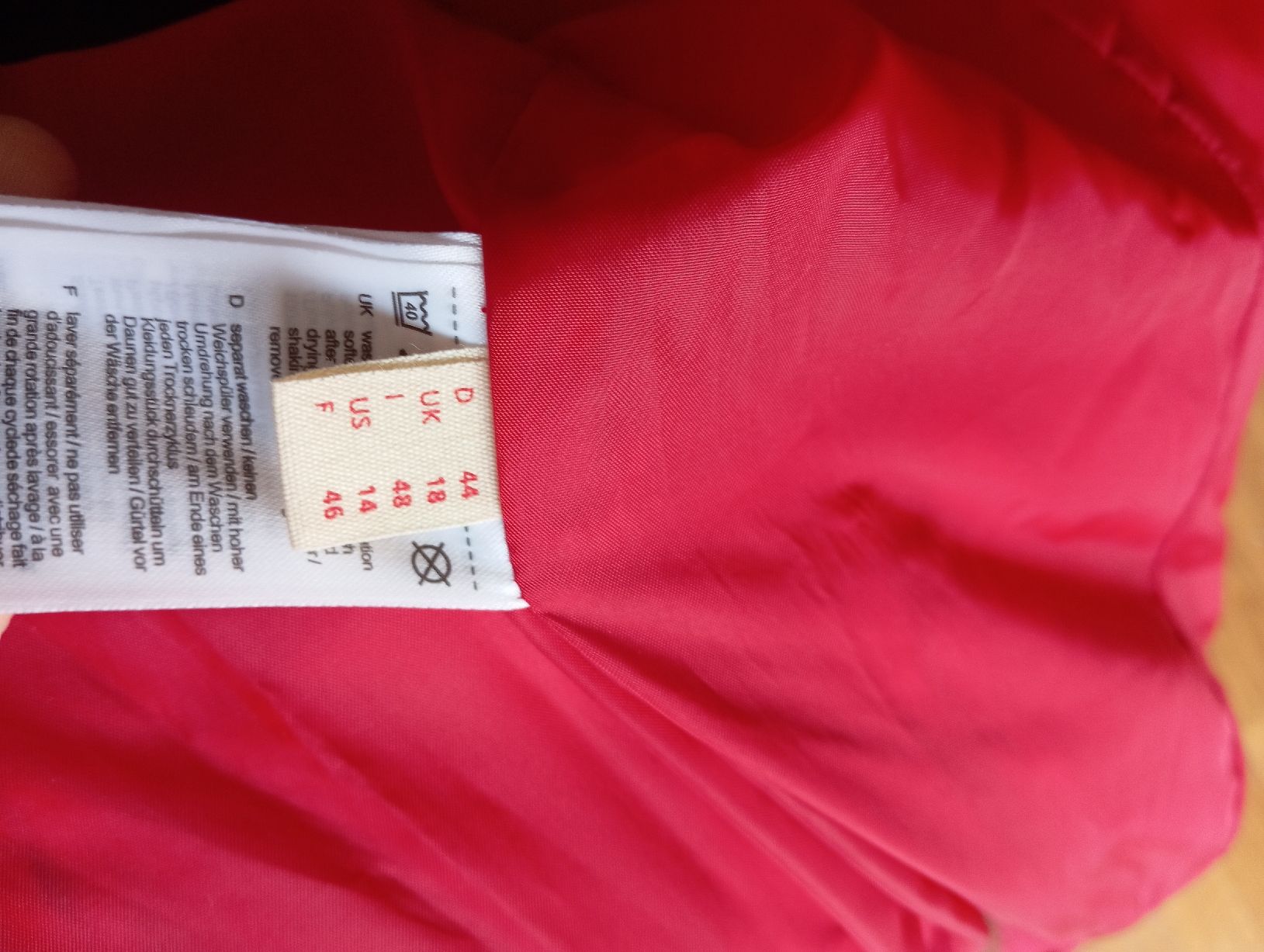 Esprit Gilet & Giacche senza maniche: Esprit Weste,gr.44 – Usato da Zug venduto da Marika33 3